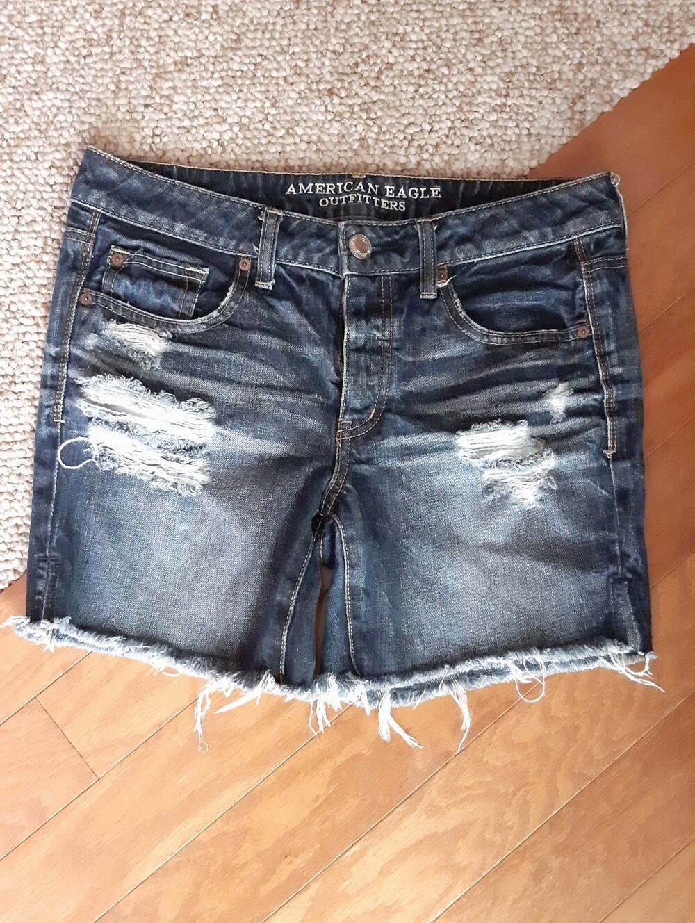 American Eagle Distressed Slouchy Bermuda Shorts size 4
